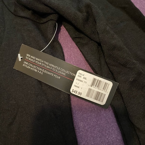 NWT BLACK THYME MATERNITY FRONT LACE TOP - Picture 2 of 2